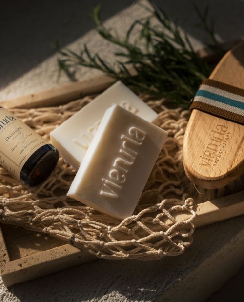 Arındırıcı & Nemlendirici Saç ve Vücut Barı